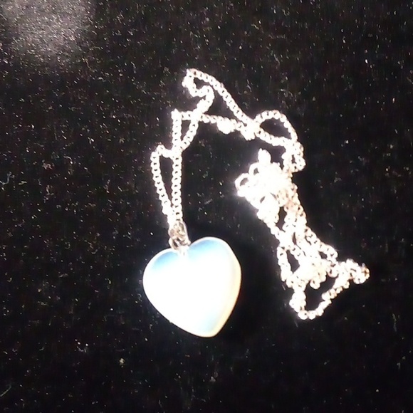 Jewelry - 💝2/$20💝 NIP - Opalite Heart Shape Stone Pendant Necklace